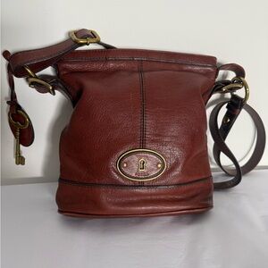 Vintage Fossil Maddox Cognac Leather Bucket Crossbody Shoulder Handbag